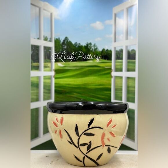 Floral Nerine Beige/Black Ceramic Planter Pot - Picture 11 of 11